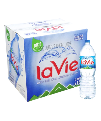 Thùng nước khoáng Lavie 1.5 L